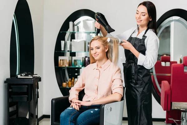 The Role of Ergonomics in Selecting a Salon Chair